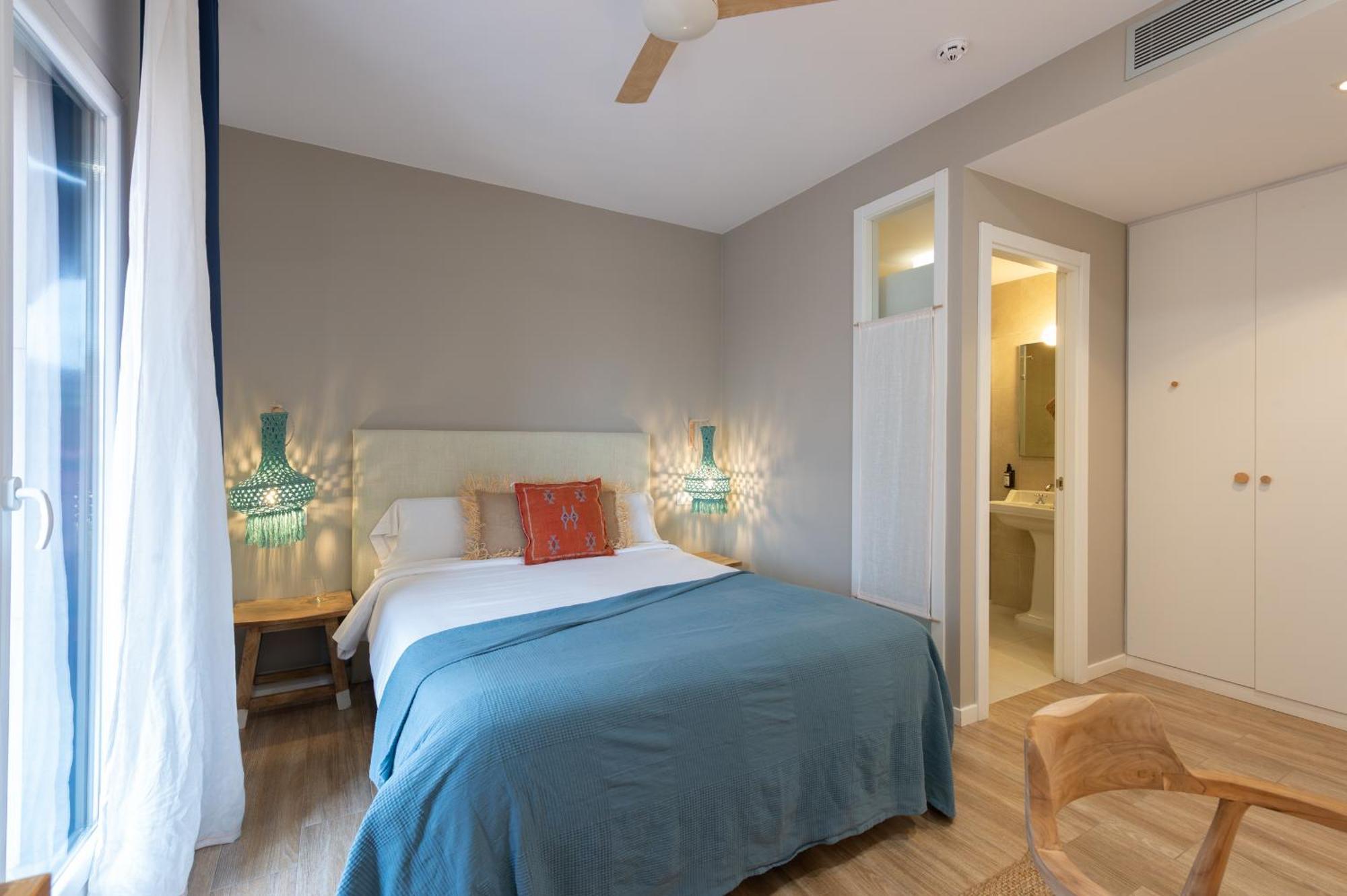 Hostal Boutique Es Portalet Сан Фелиу де Гиксолс Екстериор снимка