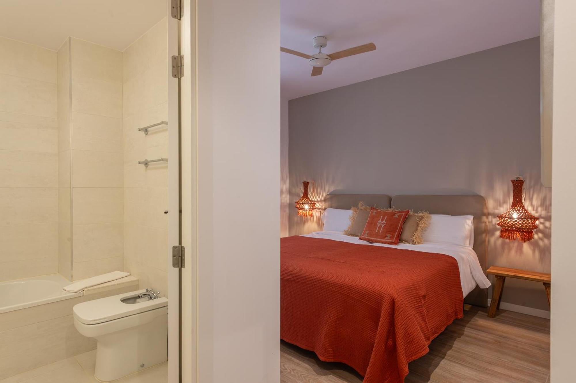Hostal Boutique Es Portalet Сан Фелиу де Гиксолс Стая снимка